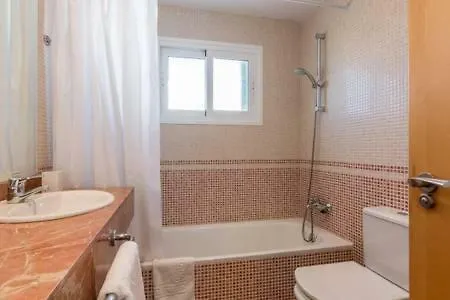 Villarrica * ארנל ד'אן קסטל